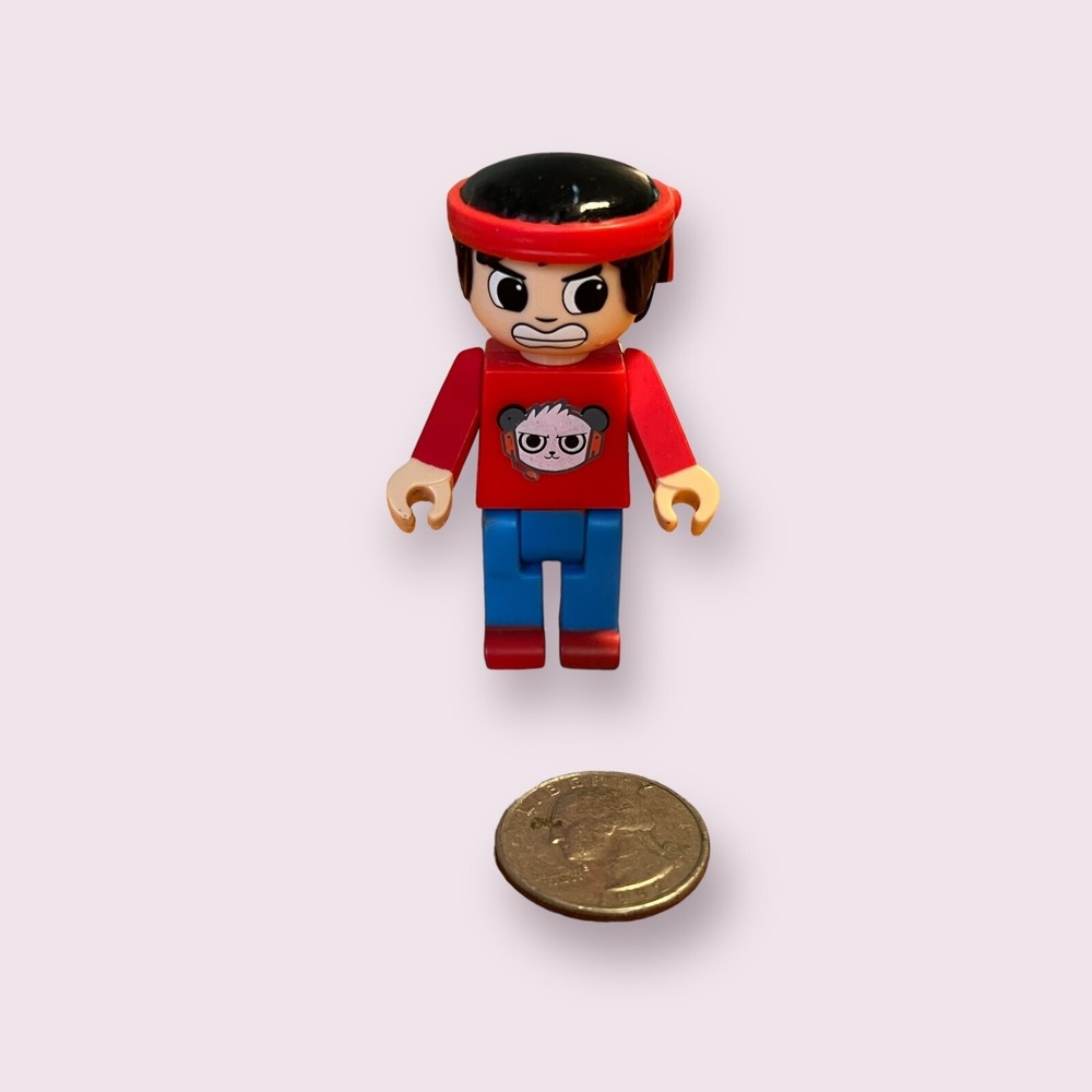 Ryan's World - Ryan W/ Red Headband and Combo Panda Shirt‎ (3" Figure)